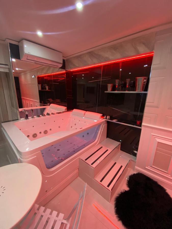 Samm B&B Porta San Gennaro Неаполь Экстерьер фото