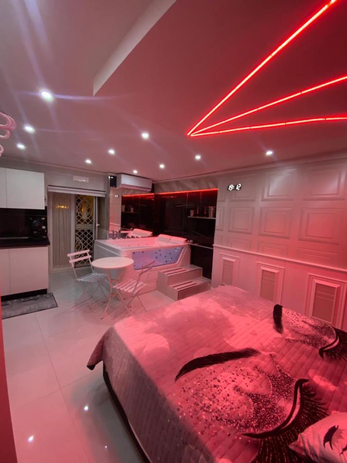 Samm B&B Porta San Gennaro Неаполь Экстерьер фото